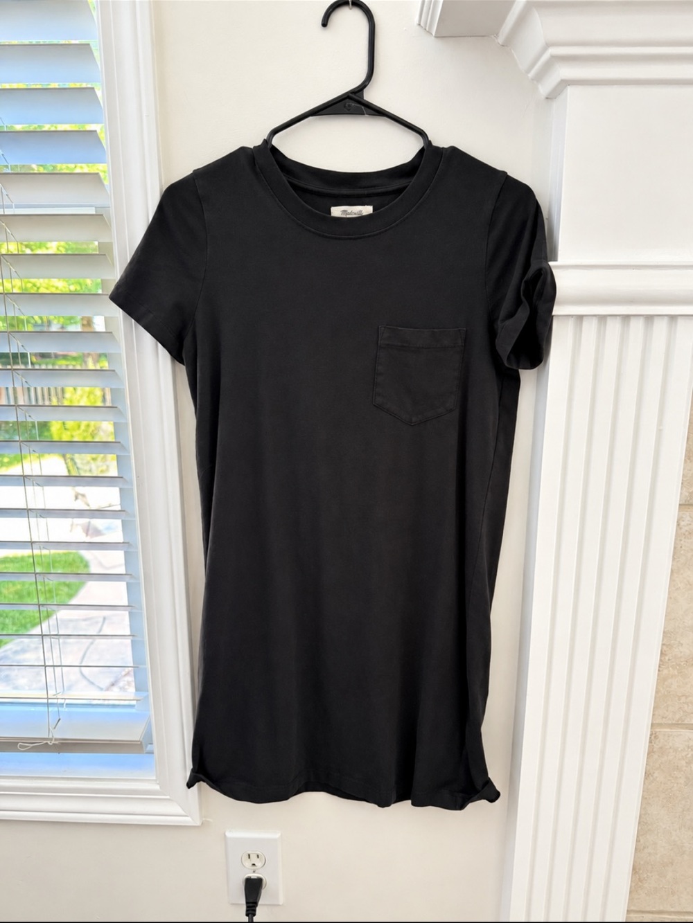 Madewell Black Short Sleeve Pocket Tee